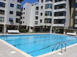 Apartamentos Zarautz Playa2, con piscina y garaje, hotel con piscina a Zarautz