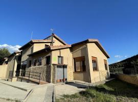 Albergue de griegos, hostel v destinácii Griegos