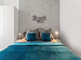 The Mierendorf III, group & family friendly, 2 BR, 1,5 bath rooms, ideal for 2 -4 Guests