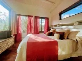 LOFT LA CAYETANA, Grupo Cabaña La Triada