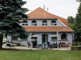 Alle Bed & Breakfast, παραλιακή κατοικία σε Keszthely