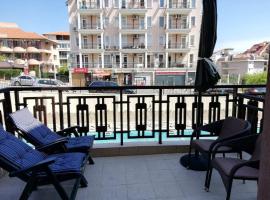 Lovely Studio in a Complex with a Pool by Flat Mаnаger, hotel em Sveti Vlas