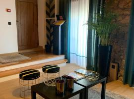 Largo da Rainha, Guesthouse: Merceana'da bir han/misafirhane