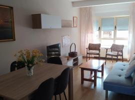 Apartamento en La Isla Colunga, Hotel in La Isla