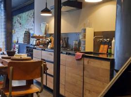 G&icirc;te Redout&eacute; agr&eacute;able maison de ville avec cour int&eacute;rieure