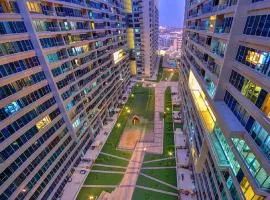Octavius Holiday Home, Large 2 Bedroom Apartment near Global Village & Outlet Mall