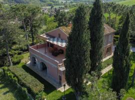 NIDO DEL CODIROSSO, haustierfreundliches Hotel in Parrochia di Ripe