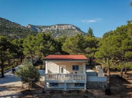 Villa Grammy, cottage à Bol