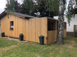 Počitniška hišica, Kamp Terme Ptuj, vključene 4 kopalne karte, hotel v destinaci Ptuj
