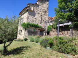 Le pigeonnier de felines, holiday home in Caylus