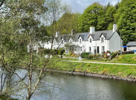 Coorie Doon, hotel din Cairnbaan