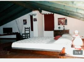 La fontanella, bed and breakfast en Loceri