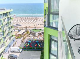 Rainbow sea view apartment Spa n Pool resort - parking, complexe hôtelier à Mamaia
