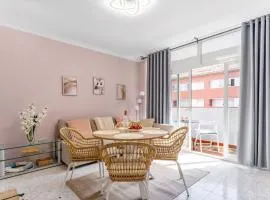 Tic Tac 31 Family apartment with pool view