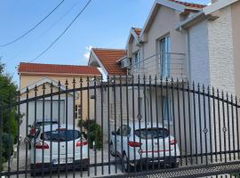 Apartman Tolosi 2, hotel v destinaci Podgorica