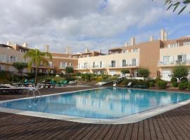 Gloria Maris Cabanas Gardens, hotell med basseng i Cabanas de Tavira