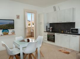 Appartement Baia delle mimose H9, hotell med basseng i Sassari