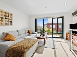 MARLEY'S Place, apartment in Queenscliff