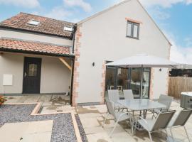 Bramley Cottage, holiday home in Langport