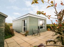 The Lodge, cottage in South Molton