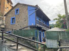 La casita azul, hotel in Langreo