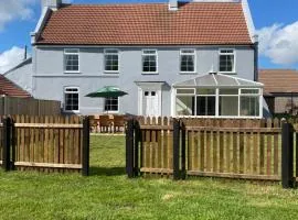 Beautiful newly renovated 5 bedroom farmhouse