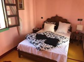 Room in Guest room - Room in villa Lair De La Mer, guest house in Sidi Kaouki