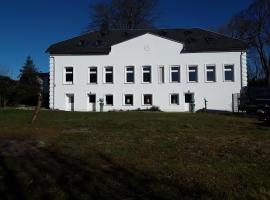 Ferienwohnung im Palais Rosenlund, ubytování v soukromí v destinaci Hürup