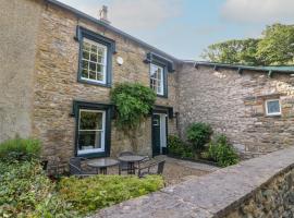 Curlew Cottage, holiday home in Carnforth