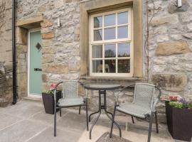 Folly Cottage, holiday home in Settle