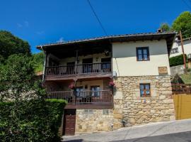 Apartamentos los Balcones de nieda 1, casa rural en Cangas de Onís