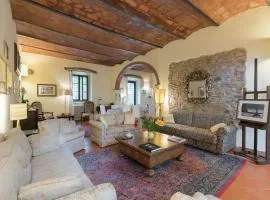 La Ginestra di Valerio - Chianti villa with large Pool & Wifi