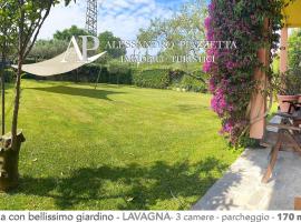 Villa Marinin - con splendido giardino e vicino ad oasi naturalistica, hotel en Lavagna