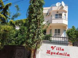 Villa Lyudmila, ξενοδοχείο σε Utjeha