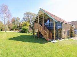 Cherrywood Barn, hotel with parking in South Petherton