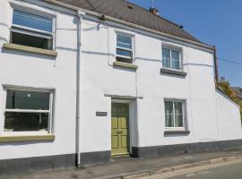 Old Town House, holiday home in Dawlish