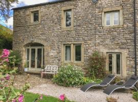 Litton Hall Barn Cottage, hotel with parking in Skipton
