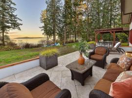 Beachside Living Cherry Point, cottage in Cobble Hill