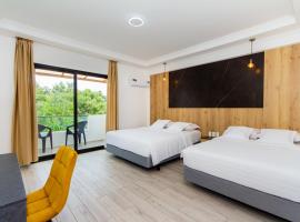 Grand Hotel Leon Marino Galapagos, hotel v destinaci Puerto Ayora