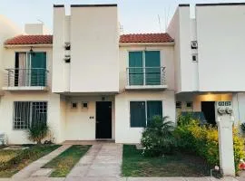 Casa Real San Marcos A en Privada Zona Norte