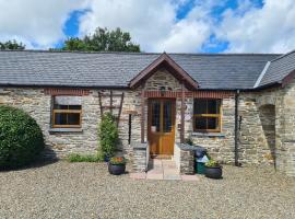 Kingfisher Cottage, holiday rental in Whitland