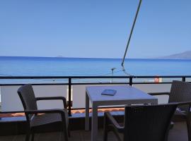 Villa Golden Ammos Sea View, ξενοδοχείο στο Καλαμάκι
