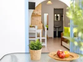Aqua Naxos Apartments & Suites