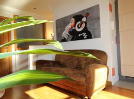 Monkeys House., hotel near Artium Museum, Vitoria-Gasteiz