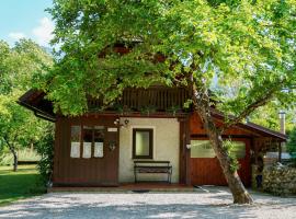 Holiday house Zeleni gaj, αγροικία σε Bovec