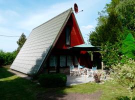 Ferienhaus am See - a55956, hotel with parking in Perlin