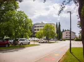 Hotel Prebold, hotel con bañera de hidromasaje en Prebold