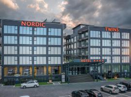 Hotel Nordic Twins, hotell i Rădăuţi