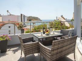 Haraki Blue Dream Luxury Apartments, Ferienwohnung in Charaki