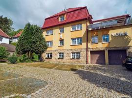 Marel-Apartments U SOWY- Park- Polanica Zdrój, hotel in Polanica-Zdrój